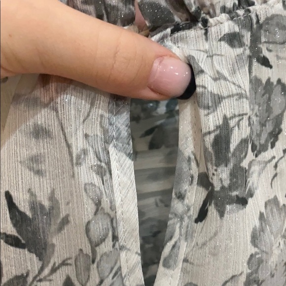 NWOT maison d’amelie women’s floral‎ top - Picture 4 of 9